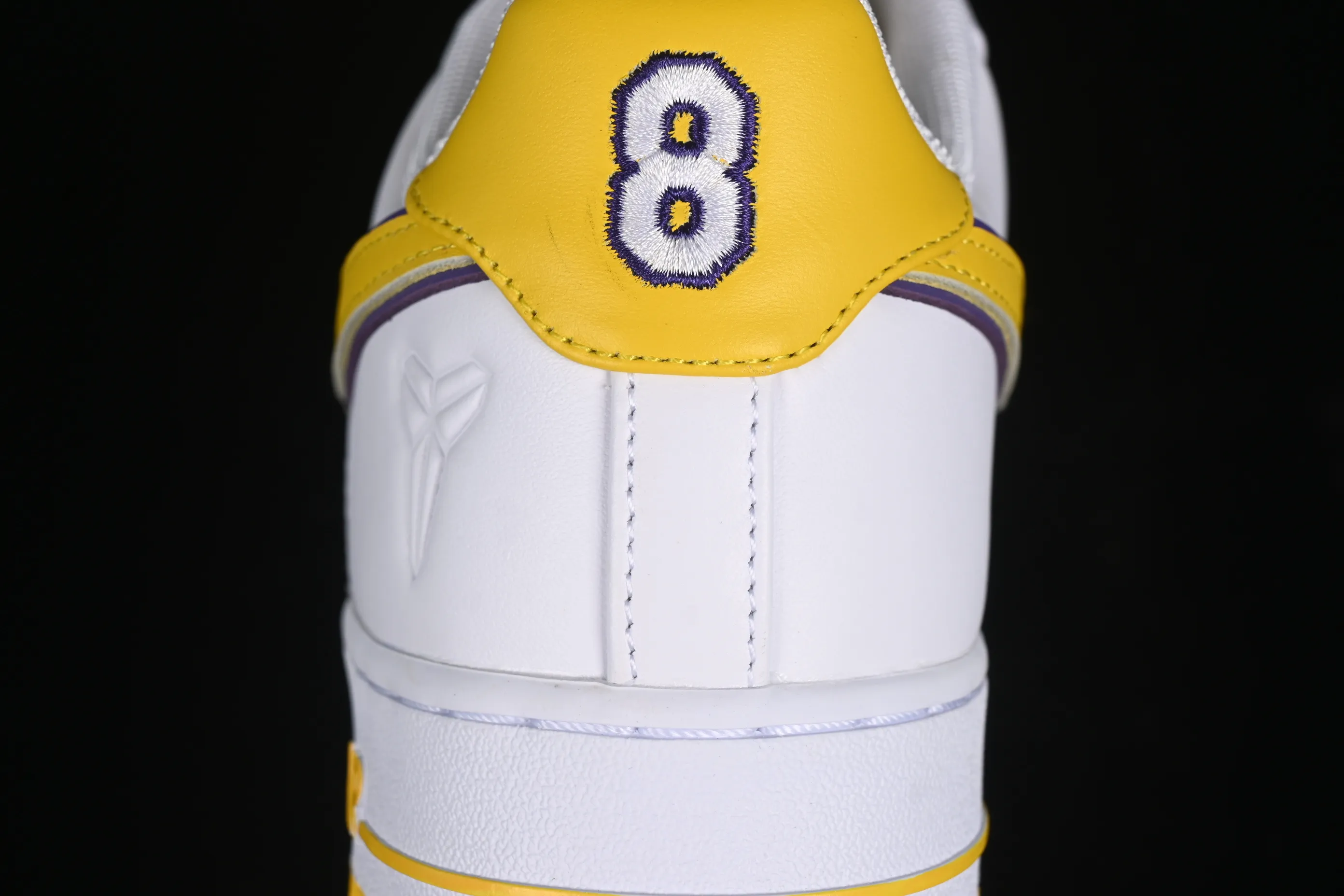 All categories Nk Air Force 1 Air Force series Nk Air Force 1 Low Air Force low top Pure original Nk Air Force 1'07 Low Kobe Bryant full first layer Air Force 1 low top casual sneakers FZ1151-100